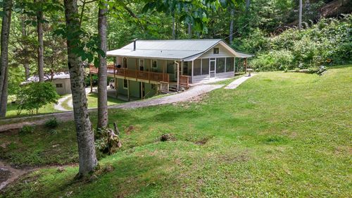 151 Laurel Canyon Rd, Franklin, NC, 28734-3915 | Card Image