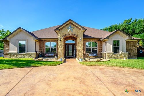 8022 Bella Charca Pkwy, Nolanville, TX, 76559-4727 | Card Image