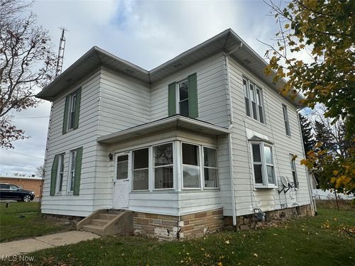 4390 Middle St, Homeworth, OH, 44634-9400 | Card Image