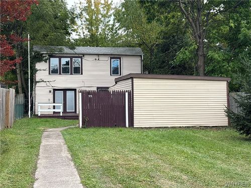99 Farmer St, Buffalo, NY, 14207-2640 | Card Image