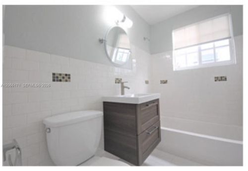 10-948 Meridian Ave, Miami Beach, FL, 33139 | Card Image