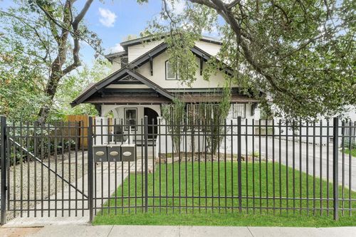 3613 Audubon Pl, Houston, TX, 77006-4491 | Card Image