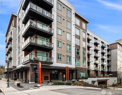 205-11903 Ne 128th St, Kirkland, WA, 98034-7209 | Card Image