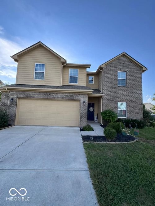 17706 Arryne E, Noblesville, IN, 46062 | Card Image