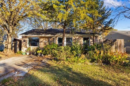 833 Dent St, Garland, TX, 75040-4920 | Card Image
