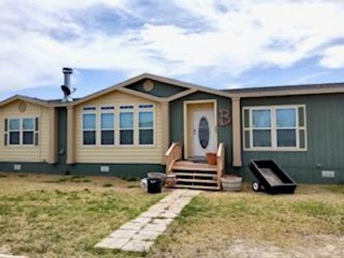 605 W 8th Ave, Rankin, TX, 79778-2038 | Card Image