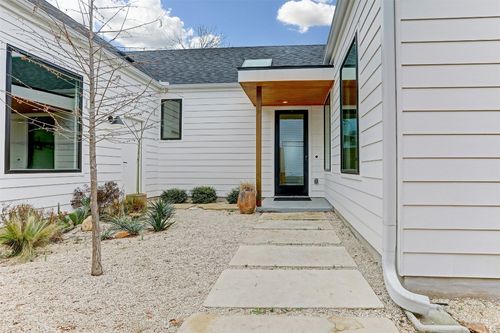 2-4403 Hank Ave, Austin, TX, 78745-1021 | Card Image