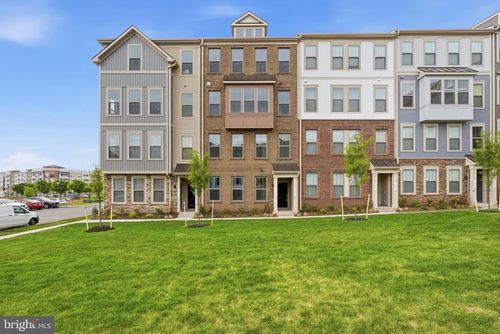 1104-B Dabney Drive, MANASSAS PARK, VA, 20111 | Card Image