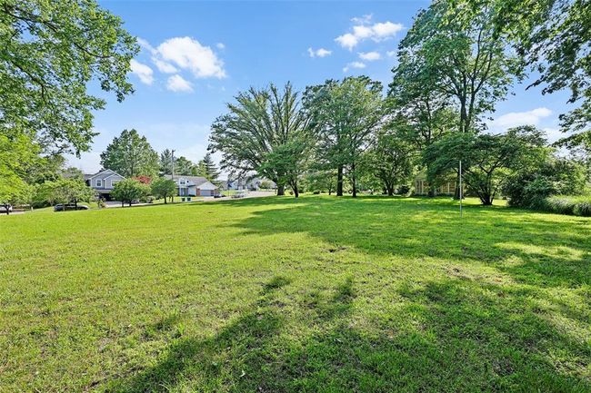 2801 Eldon Ave, House other with 5 bedrooms, 2 bathrooms and null parking in Maryland Heights MO | Image 35