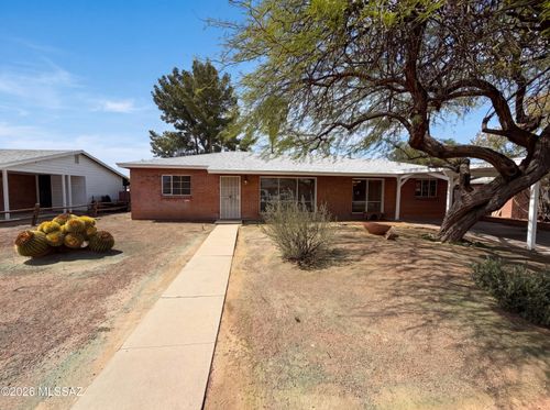 6611 E Julia St, Tucson, AZ, 85710-1002 | Card Image
