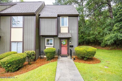 812 Willow Creek Dr, Macon, GA, 31204-1268 | Card Image