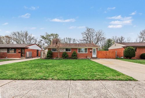 11160 Lesure Dr, Sterling Heights, MI, 48312-1247 | Card Image