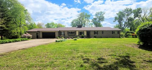 2856 E 3500s Rd, Kankakee, IL, 60901-7053 | Card Image
