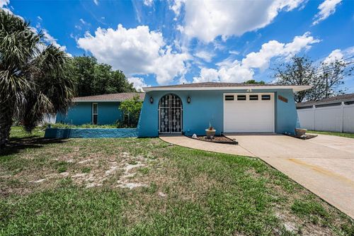 16032 Tree Line Dr, HUDSON, FL, 34667-4140 | Card Image