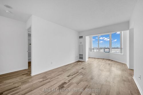 1016-135 Hillcrest Ave, Mississauga, ON, L5B4B1 | Card Image