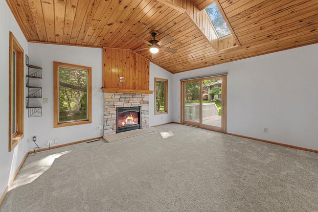 26 Family room.jpg | Image 26