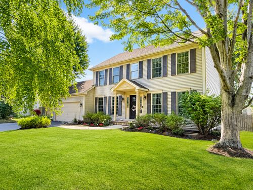 620 Lindsay Circle, North Aurora, IL, 60542 | Card Image