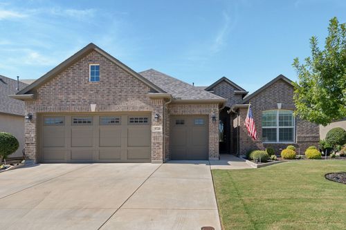 9720 Silver Rock Way, Denton, TX, 76207-1671 | Card Image