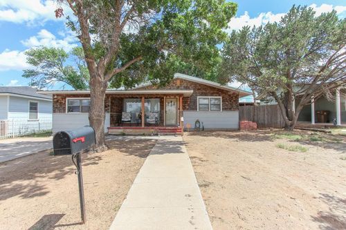 1602 E 17th St, Big Spring, TX, 79720-4945 | Card Image