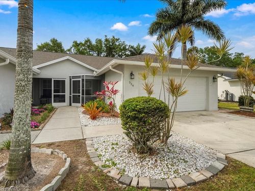 524 Saint Andrews Blvd, NAPLES, FL, 34113-8910 | Card Image