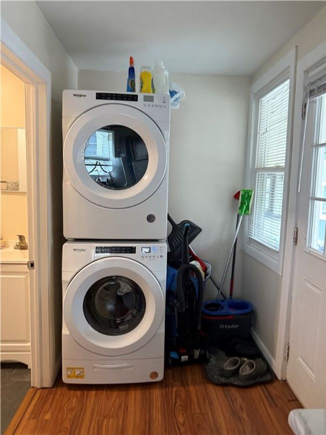 Laundry South Front | Image 14