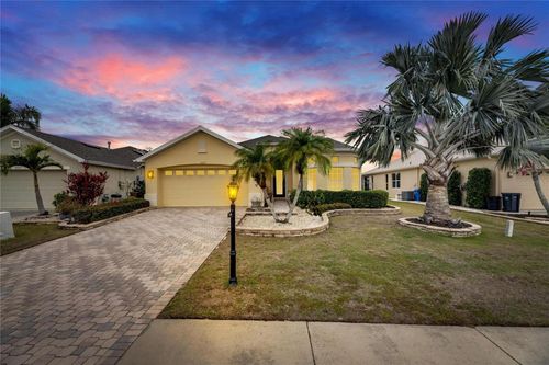 1007 Emerald Dunes Dr, SUN CITY CENTER, FL, 33573-6499 | Card Image