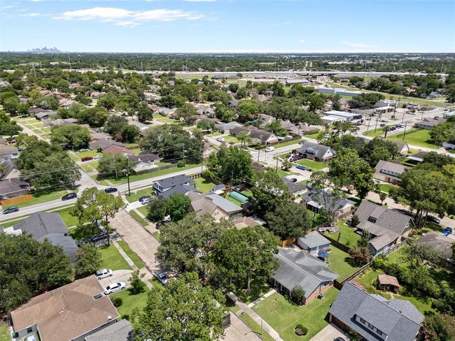 10815 Sagewillow Ln, House other with 4 bedrooms, 2 bathrooms and 2 parking in Houston TX | Image 32