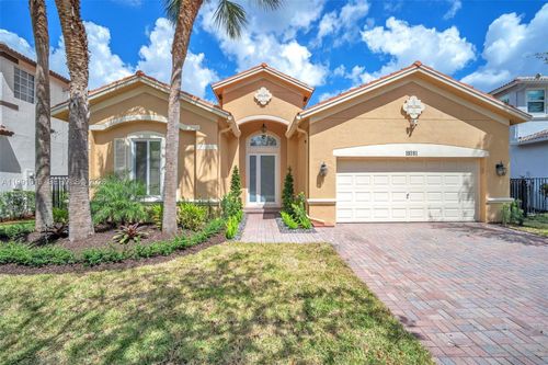 19381 Stonebrook St, Weston, FL, 33332-2430 | Card Image