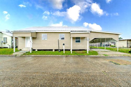 212 Pontiff Street, Houma, LA, 70363 | Card Image