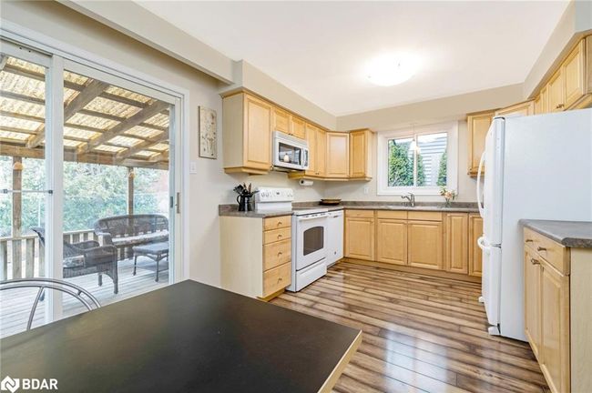 11 Hillside Dr, House other with 4 bedrooms, 3 bathrooms and 4 parking in Georgetown ON | Image 20