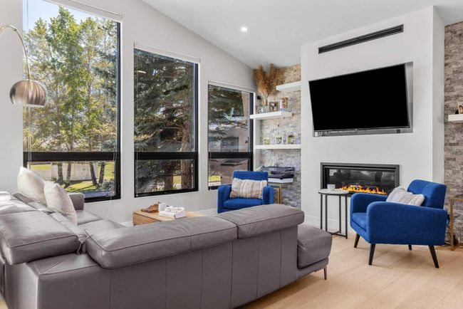 1010 14 Street, House other with 4 bedrooms, 3 bathrooms and 2 parking in Canmore AB | Image 12