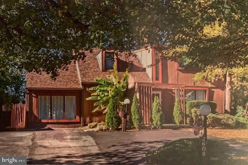 2606 Springfield Rd, BROOMALL, PA, 19008-2250 | Card Image