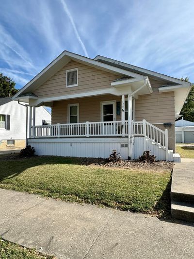 426 Monroe Ave, House other with 2 bedrooms, 2 bathrooms and null parking in MOBERLY MO | Image 3