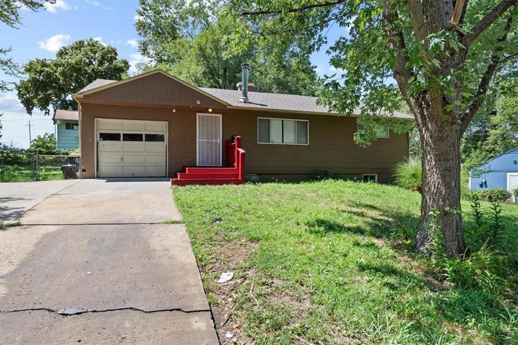 Spring Valley Rd, Kansas City, MO 64134