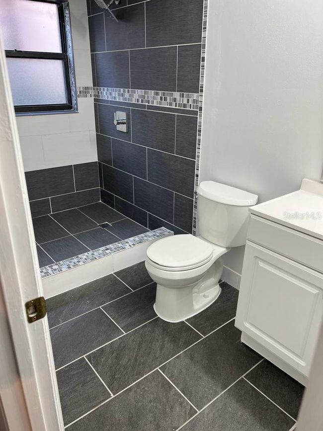 APT-1 - 2900 S Semoran Blvd, Condo with 2 bedrooms, 2 bathrooms and null parking in ORLANDO FL | Image 22