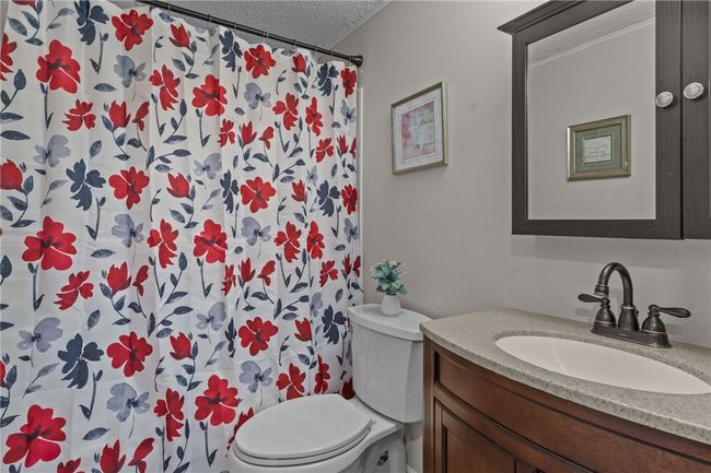 35 Sachem Rd, House other with 3 bedrooms, 1 bathrooms and 2 parking in Riverside RI | Image 19