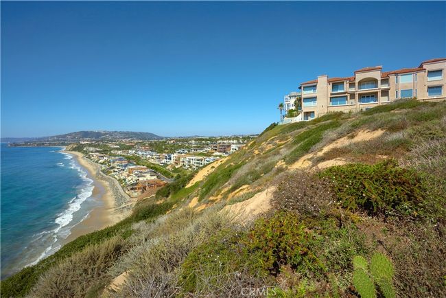 B - 34385 Dana Strand Rd, Condo with 3 bedrooms, 4 bathrooms and 7 parking in Dana Point CA | Image 42