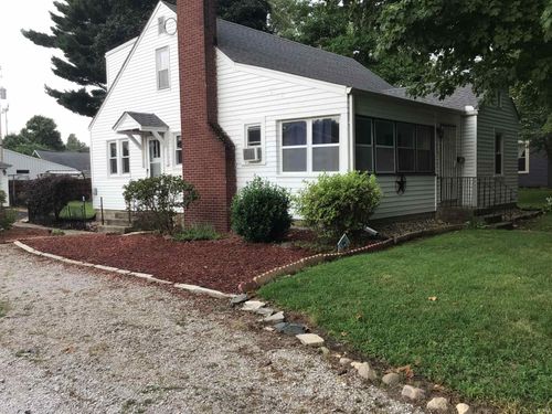 315 N Market St, Winamac, IN, 46996 | Card Image