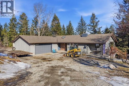 536 Roberts Dr, Williams Lake, BC, V2G5K1 | Card Image