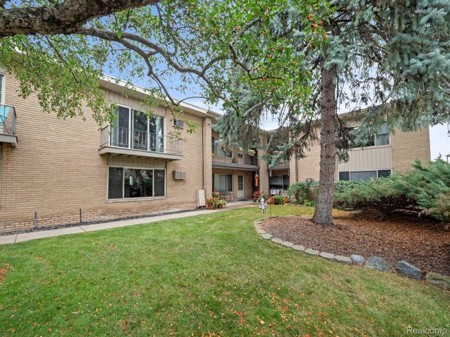 8-web-or-mls-P2846725.jpg | Image 12
