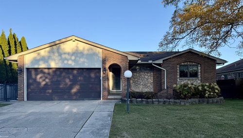 44340 Thunder Bay Drive, Clinton Charter Township, MI, 48048 | Card Image