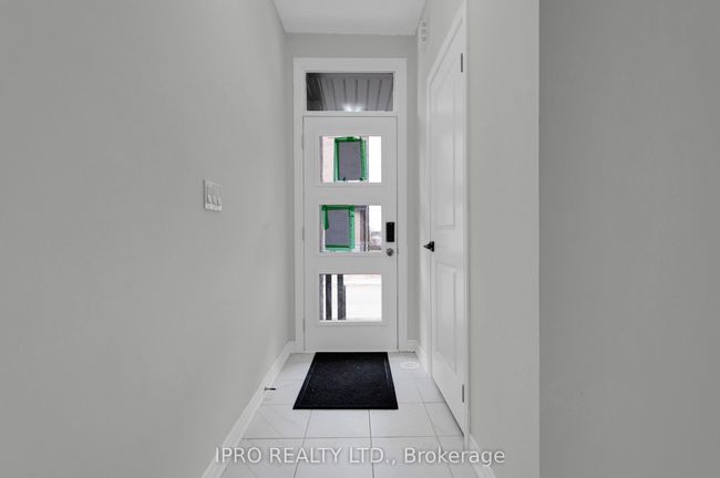 80 Inverary Cres, House attached with 4 bedrooms, 4 bathrooms and 1 parking in Vaughan ON | Image 5