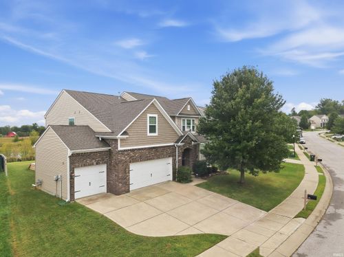 5391 W Stonewood Dr, Bloomington, IN, 47403-8009 | Card Image