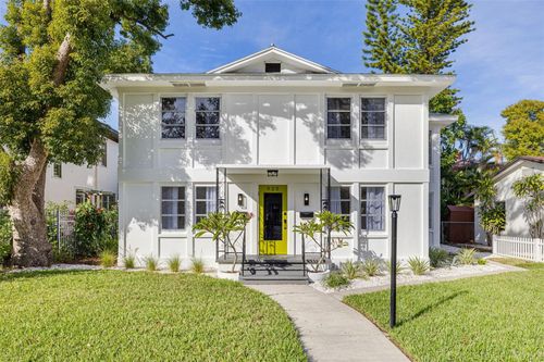 925 16th Ave N, ST PETERSBURG, FL, 33704-4275 | Card Image