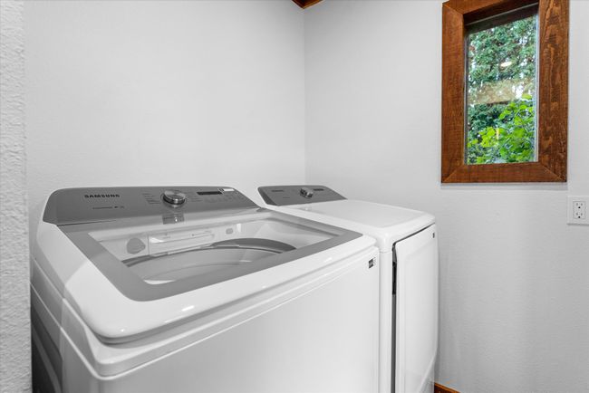 Laundry Space Main Floor | Image 33