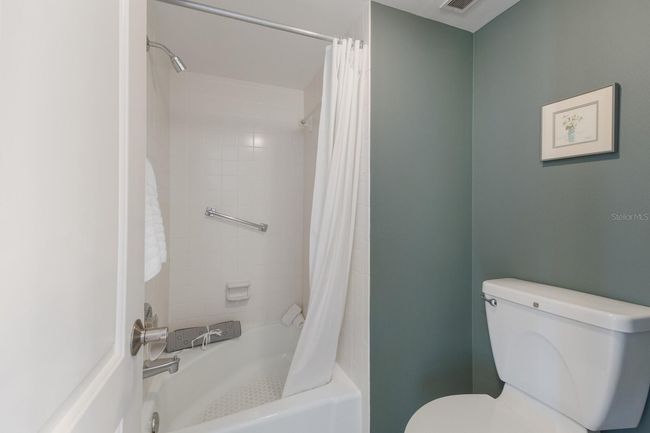 UNIT-204 - 5300 Gulf Dr, Condo with 2 bedrooms, 2 bathrooms and null parking in Holmes Beach FL | Image 40