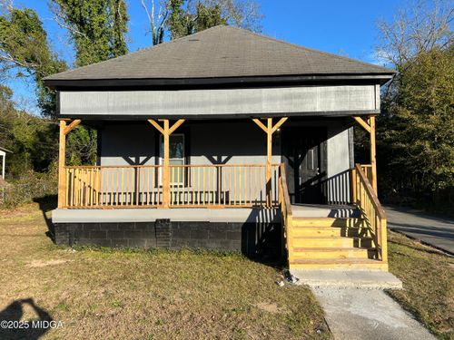 1046 Bartlett St, Macon, GA, 31204-3807 | Card Image