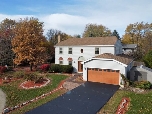 1155 Hanover Dr, Batavia, IL, 60510-9690 | Card Image