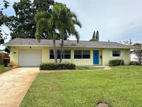 6701 36th Ave N, St Petersburg, FL, 33710-1528 | Card Image