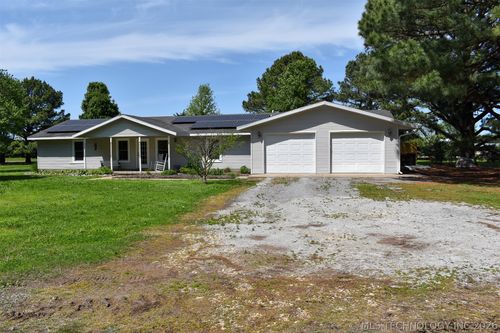 10164 Bloomfield North Rd, Gentry, AR, 72734-8902 | Card Image